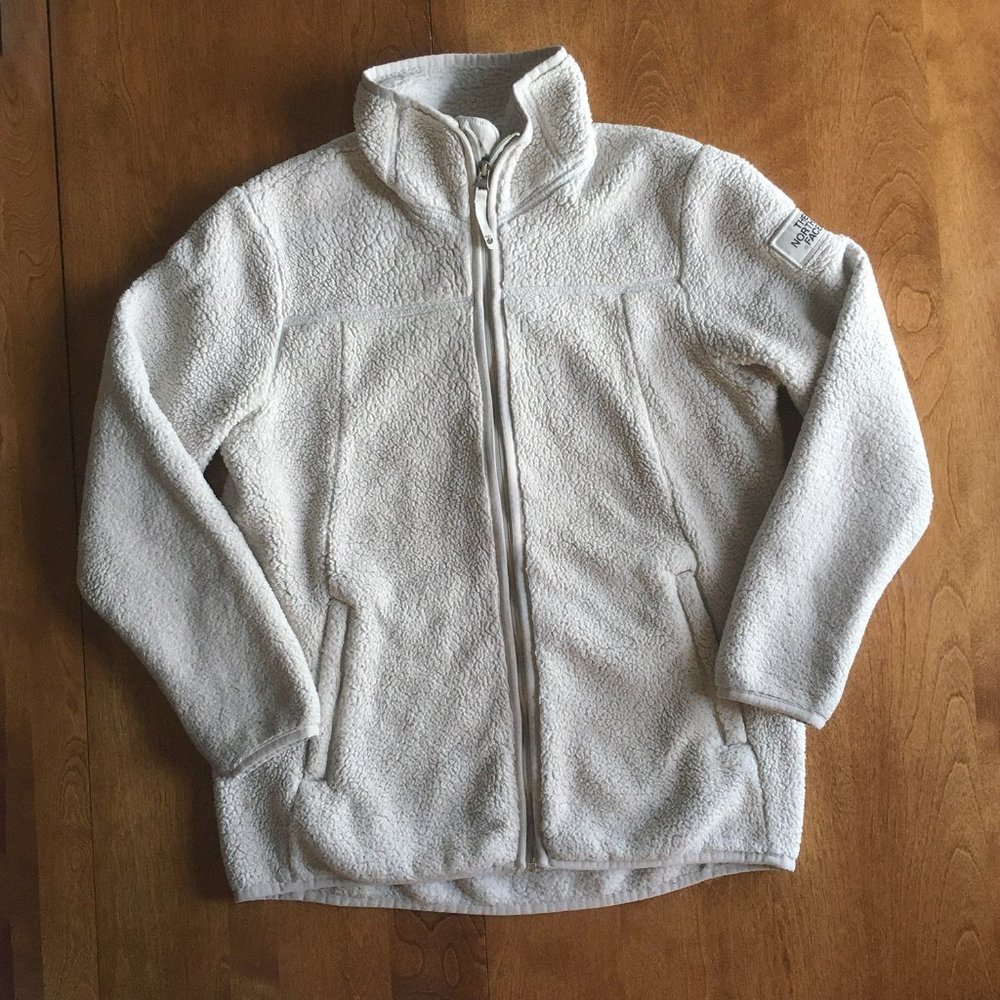 The North Face ivory sherpa fleece XL (18)